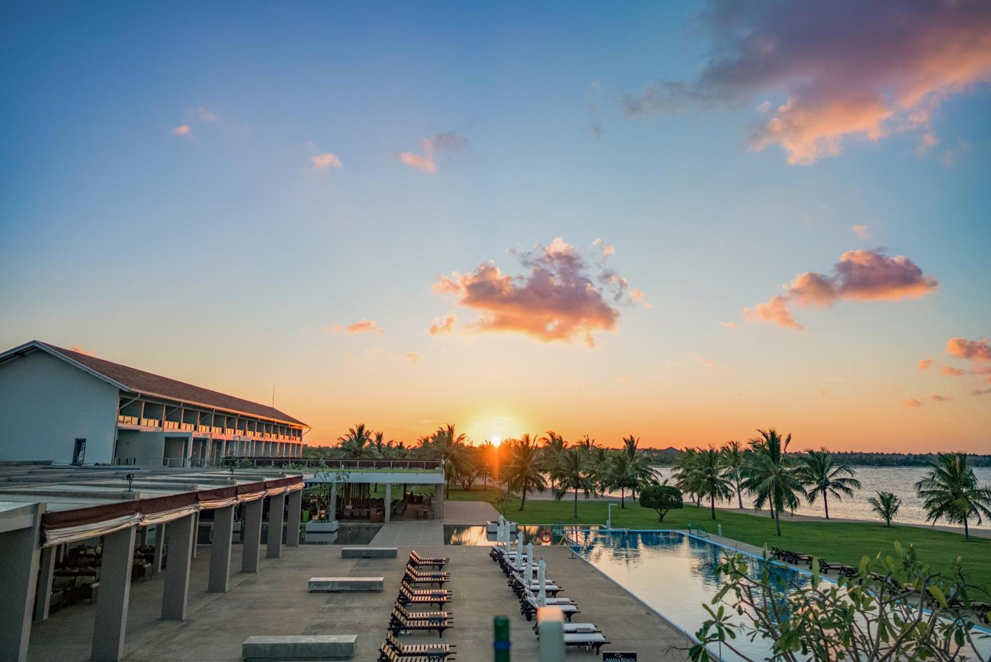 Amaya Beach Passikudah Exterior photo