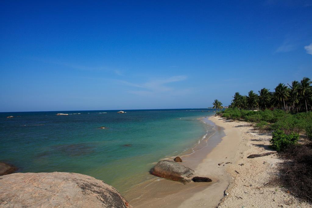 Amaya Beach Passikudah Exterior photo